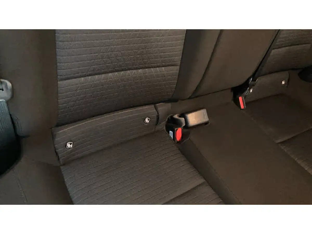 2022-hyundai-i20-10-t-gdi-se-connect-dct-big-33