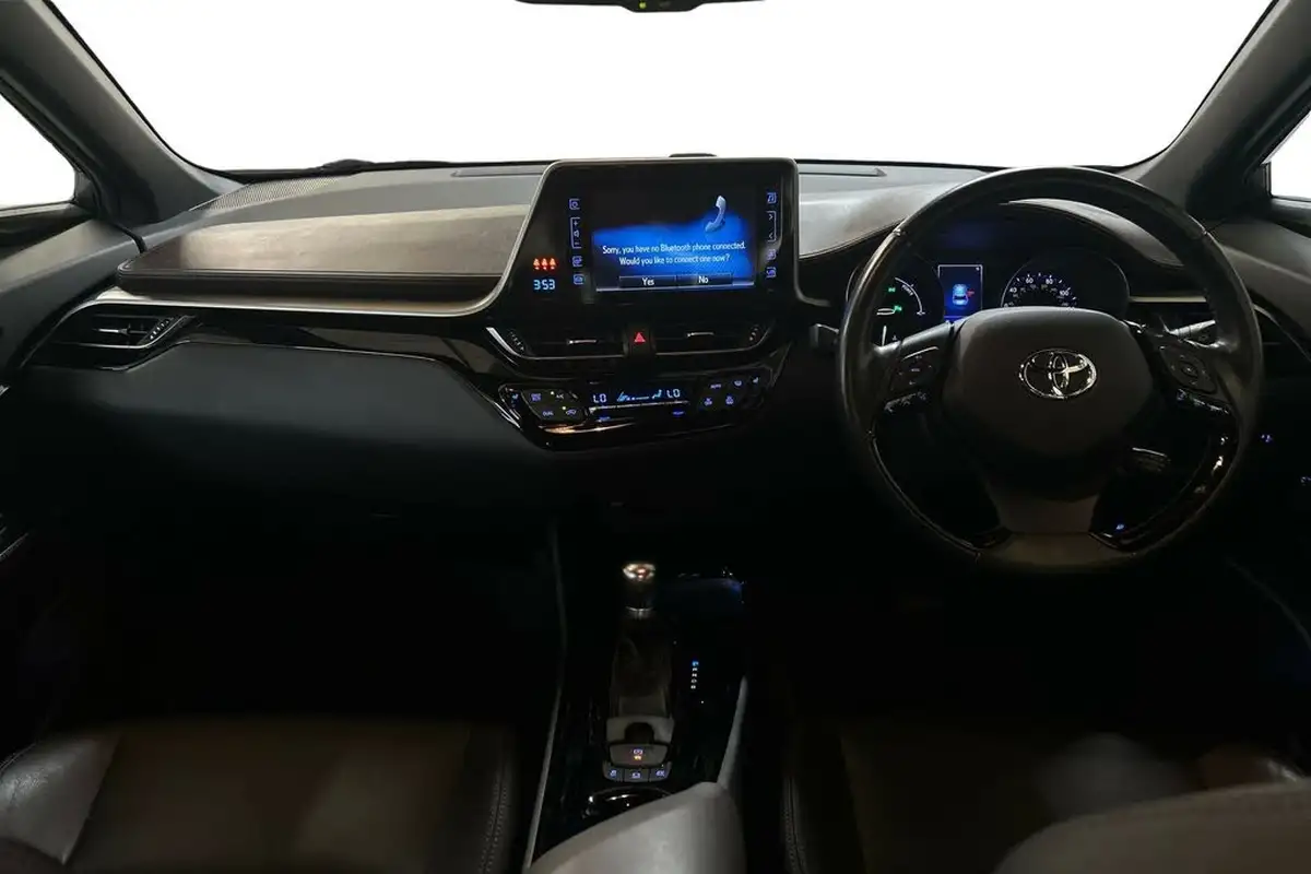 2018-toyota-c-hr-18-vvt-i-excel-big-4
