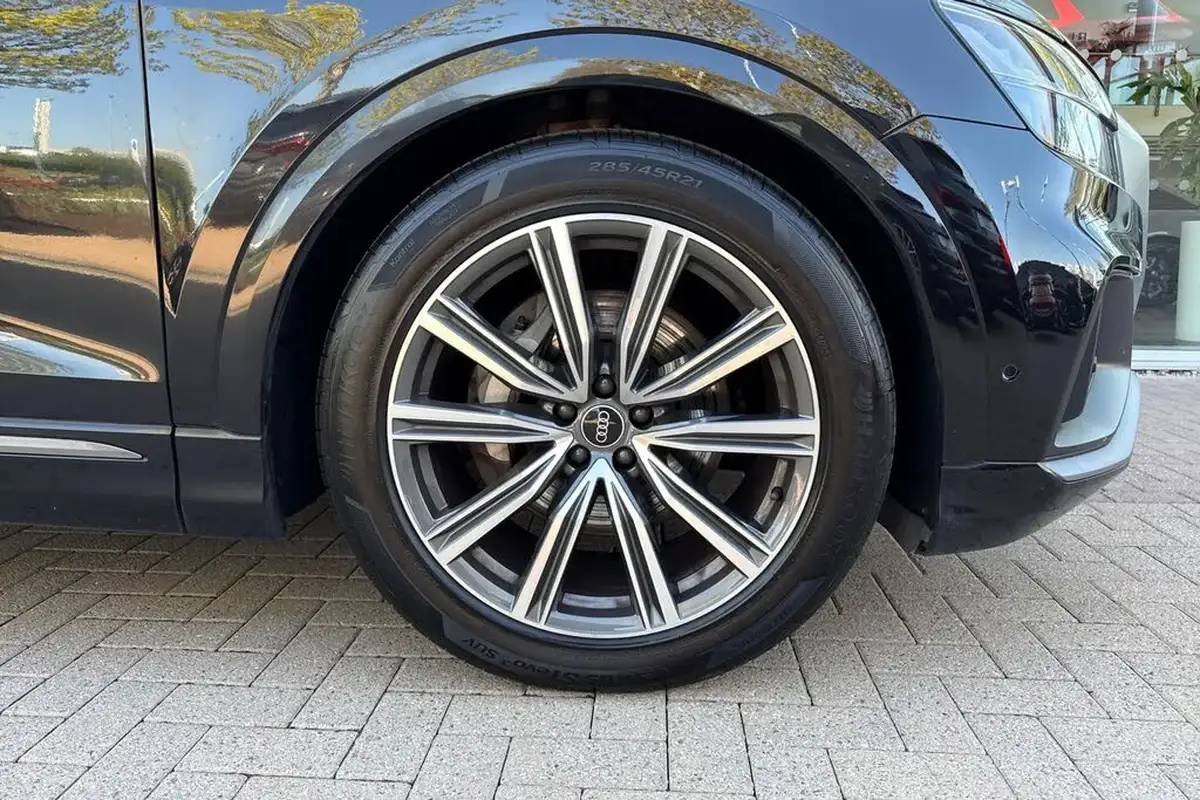 2021-audi-q8-30-50-tdi-s-line-big-9