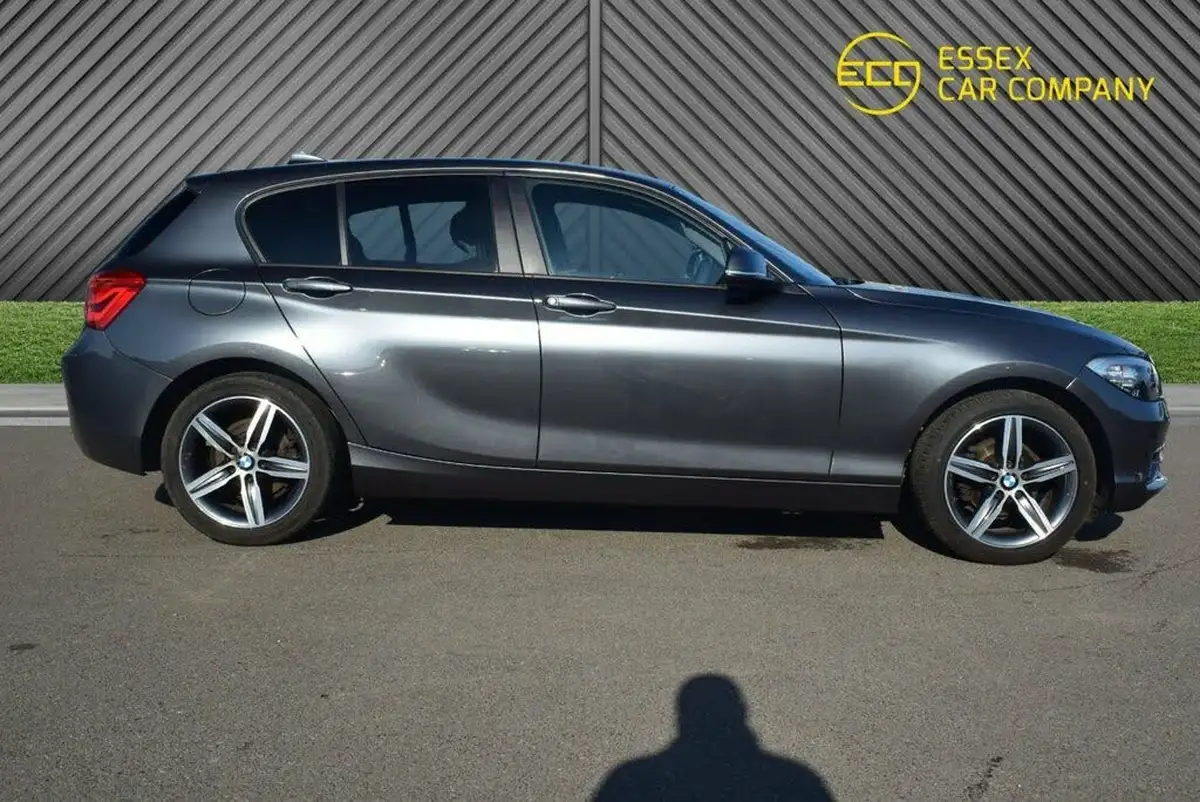 2017-bmw-1-series-20td-118d-sport-5d-auto-big-7