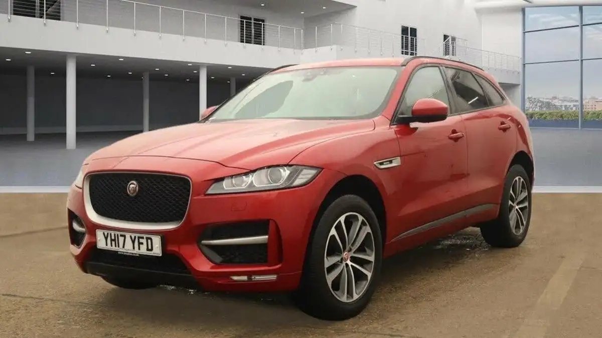 2017-jaguar-f-pace-20-i4d-r-sport-180ps-awd-auto-big-4