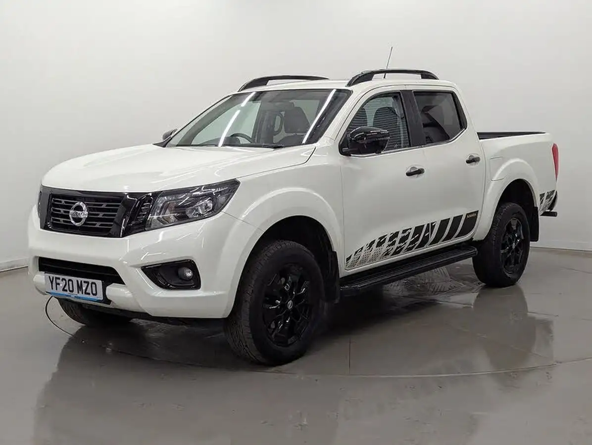 2020-nissan-navara-23dci-tt-n-guard-8-navileathersunroof-auto-big-6