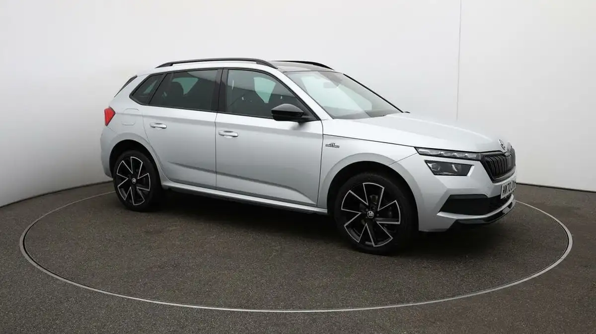 2020-skoda-kamiq-15-tsi-monte-carlo-dsg-big-38