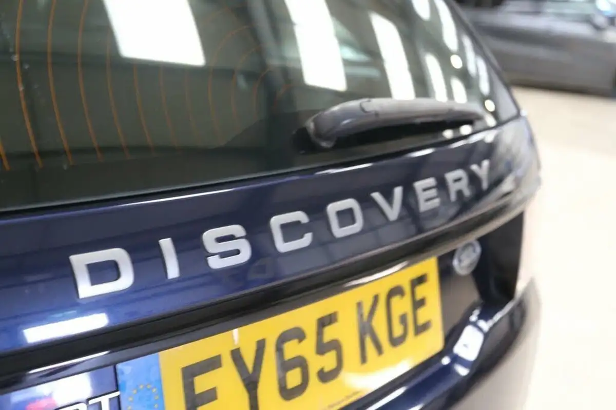 2015-land-rover-discovery-sport-20td4-hse-180ps-auto-big-20