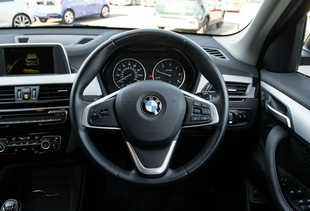 2016-bmw-x1-20td-xdrive18d-se-ss-big-20
