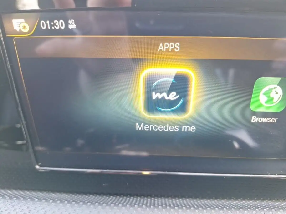 2019-mercedes-benz-a-class-20d-a200d-amg-line-hatchback-5d-big-18