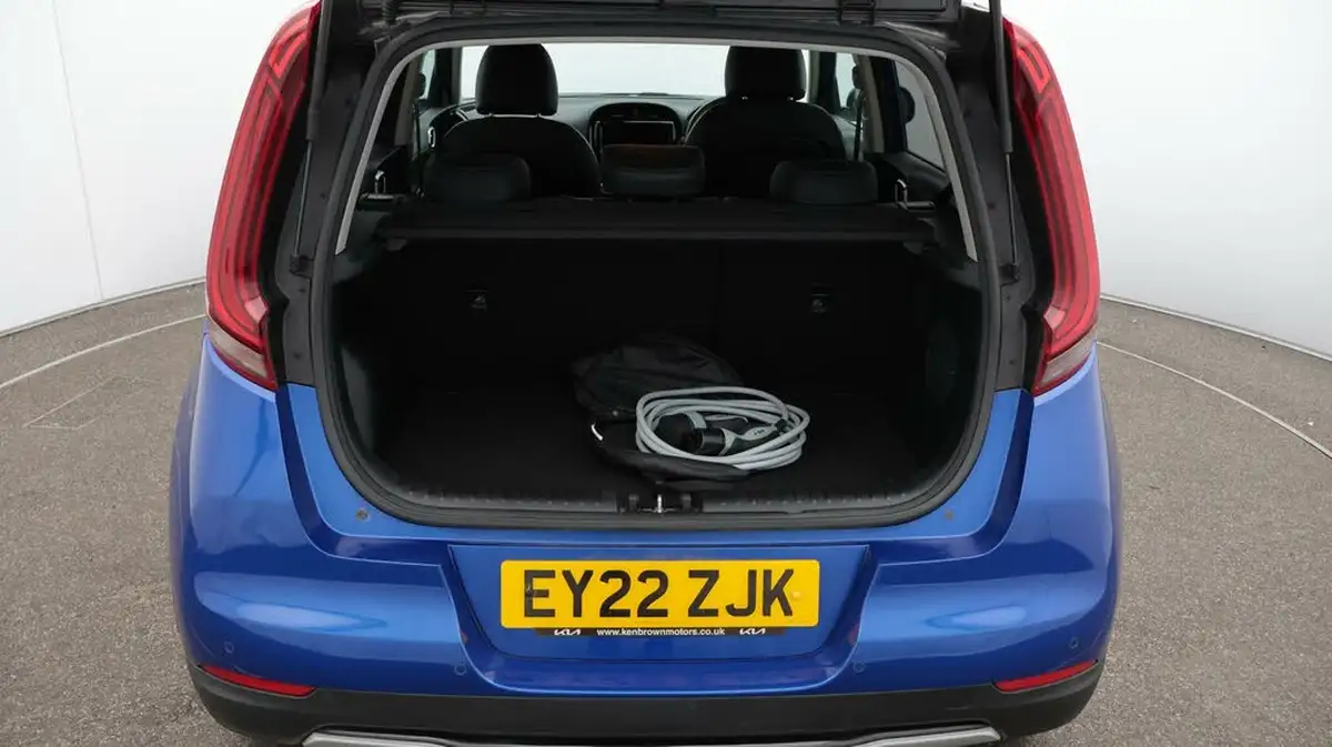 2022-kia-soul-ev-maxx-big-17