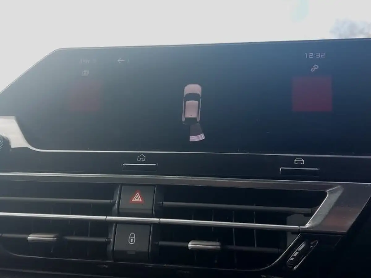 2021-citroen-c4-12-puretech-sense-big-10