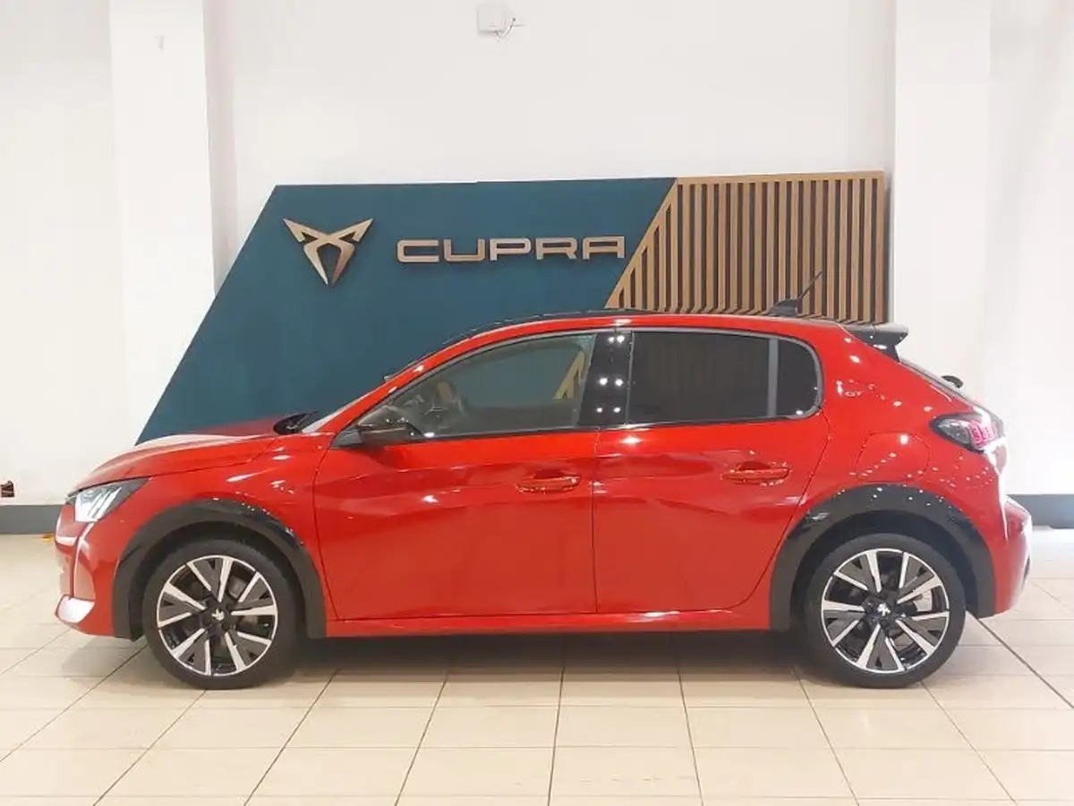 2022-peugeot-208-12-puretech-gt-100ps-big-3