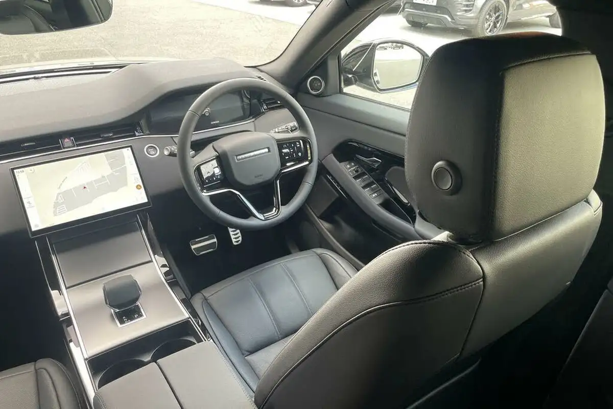 2024-land-rover-range-rover-evoque-20-d200-dynamic-se-big-37