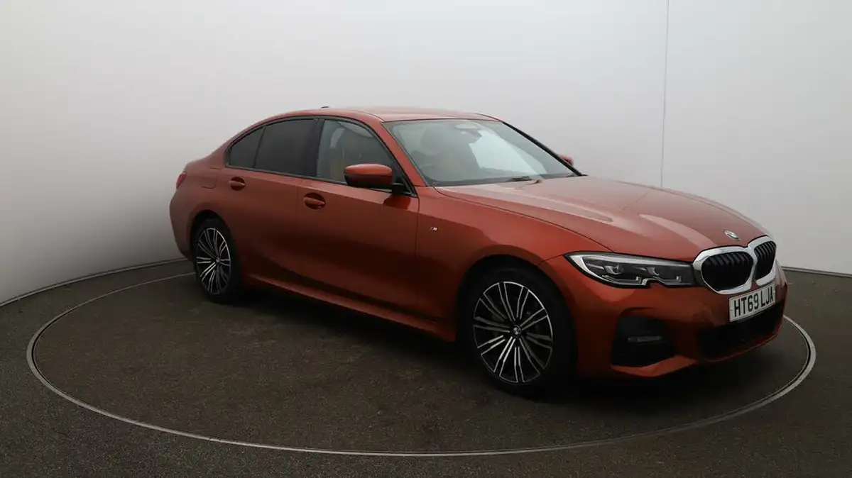 2019-bmw-3-series-20-330e-m-sport-plus-pack-big-37