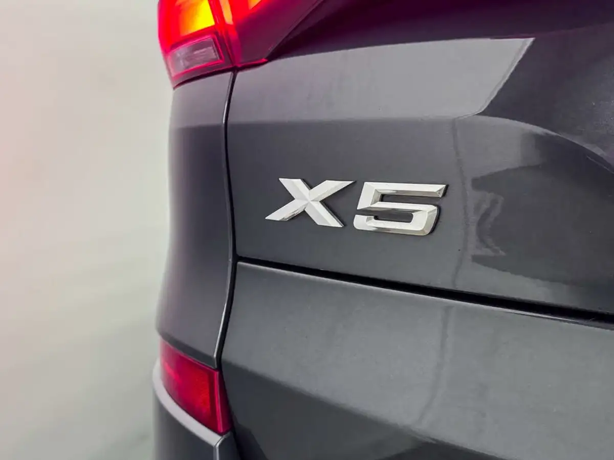 2022-bmw-x5-30-xdrive-45e-m-sport-394bhp-big-16