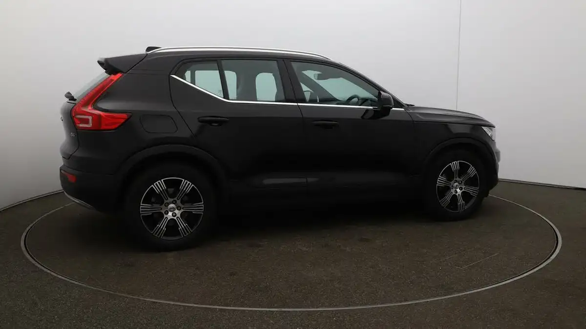2020-volvo-xc40-20-b4-inscription-awd-big-43