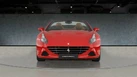 2017-ferrari-california-39-t-small-1