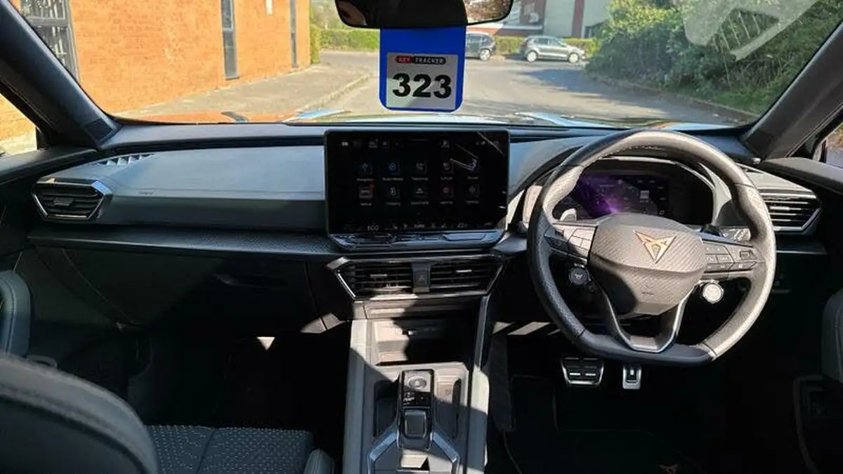 2024-cupra-formentor-15-e-hybrid-vz-first-edition-big-7