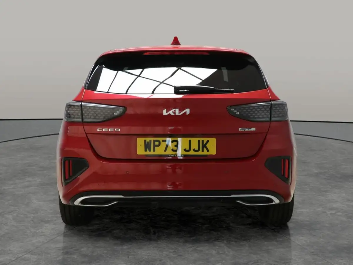 2024-kia-ceed-15-t-gdi-gt-line-158bhp-big-11