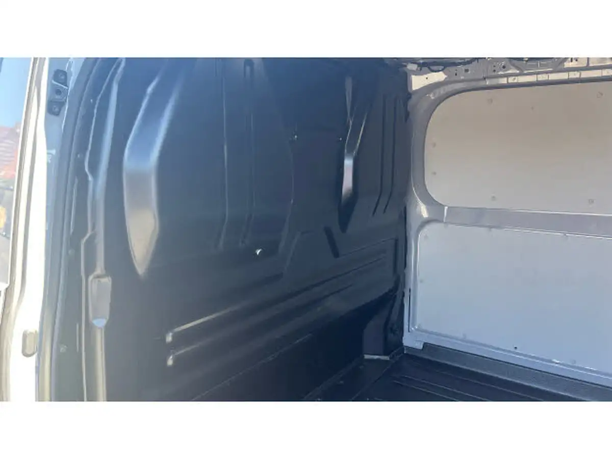 2024-ford-transit-custom-20tdci-300-l2h1-sport-170pseu6e-panel-van-1996cc-auto-big-17