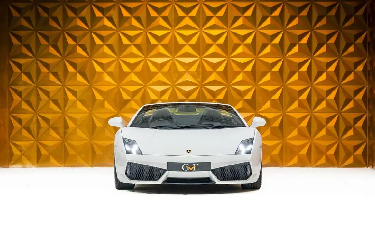 2012-lamborghini-gallardo-52-lp560-4-spyder-big-1