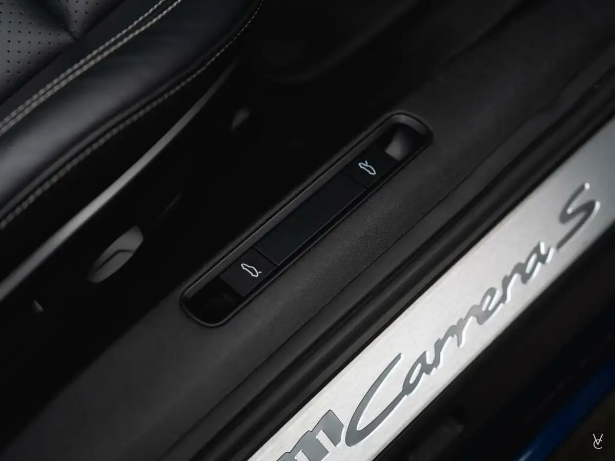 2019-porsche-911-30-carrera-s-450ps-coupe-pdk-big-37