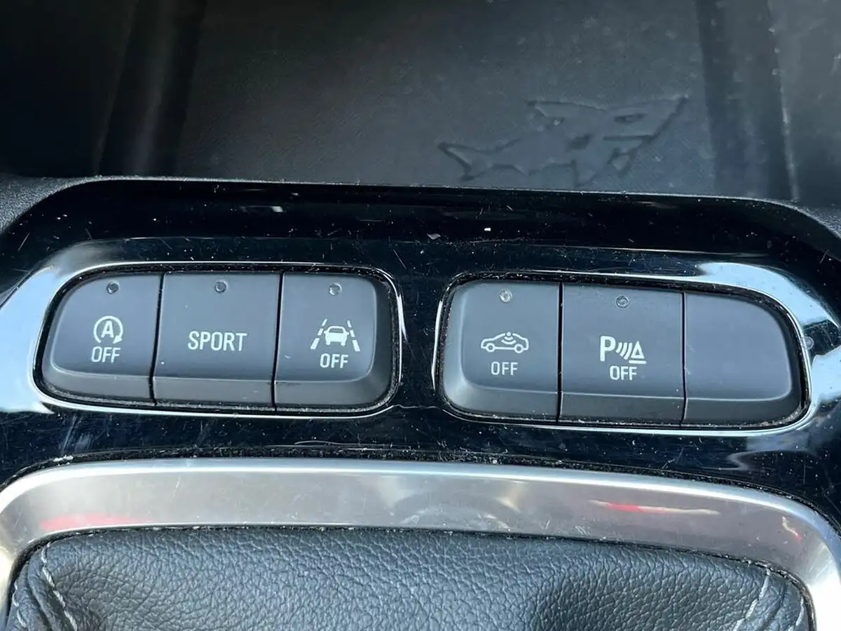 2020-vauxhall-corsa-12-turbo-sri-premium-100ps-big-19