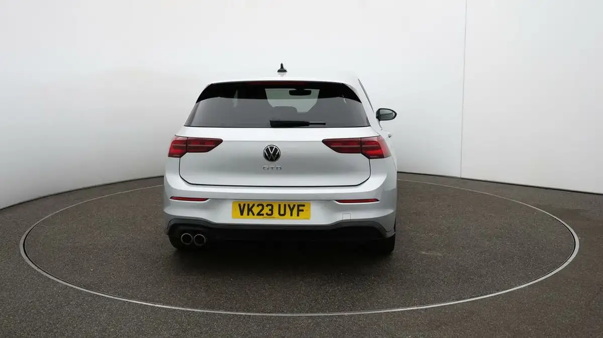 2023-volkswagen-golf-20tdi-gtd-big-50