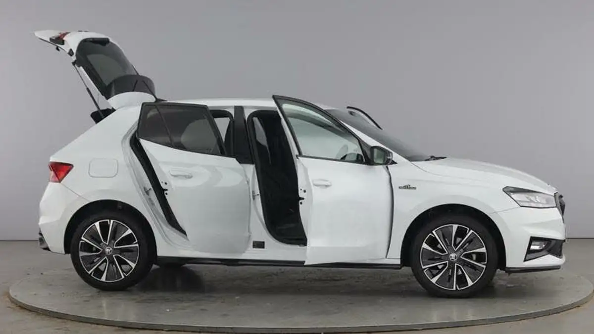 2023-skoda-fabia-15-tsi-monte-carlo-big-9