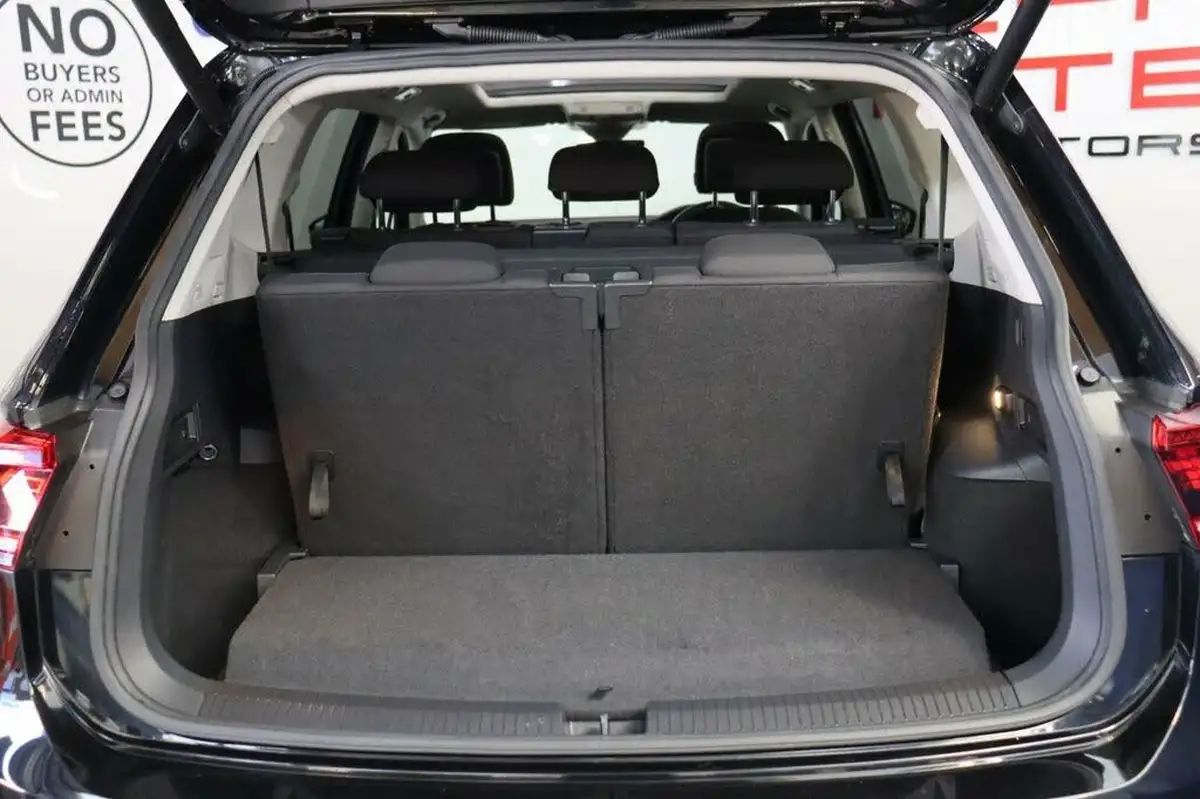2021-volkswagen-tiguan-allspace-20tdi-sel-150ps-dsg-big-21