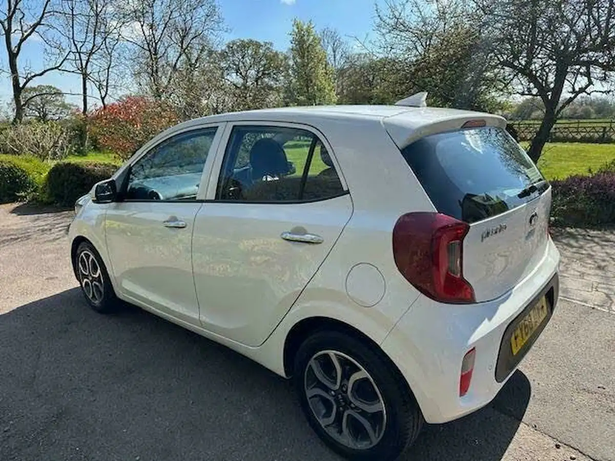 2018-kia-picanto-125-3-auto-big-9