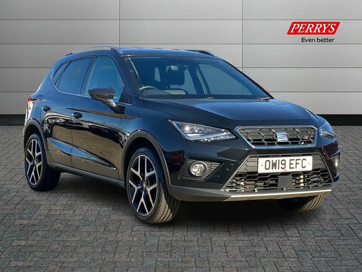 2019-seat-arona-10-tsi-fr-sport-ss-big-0
