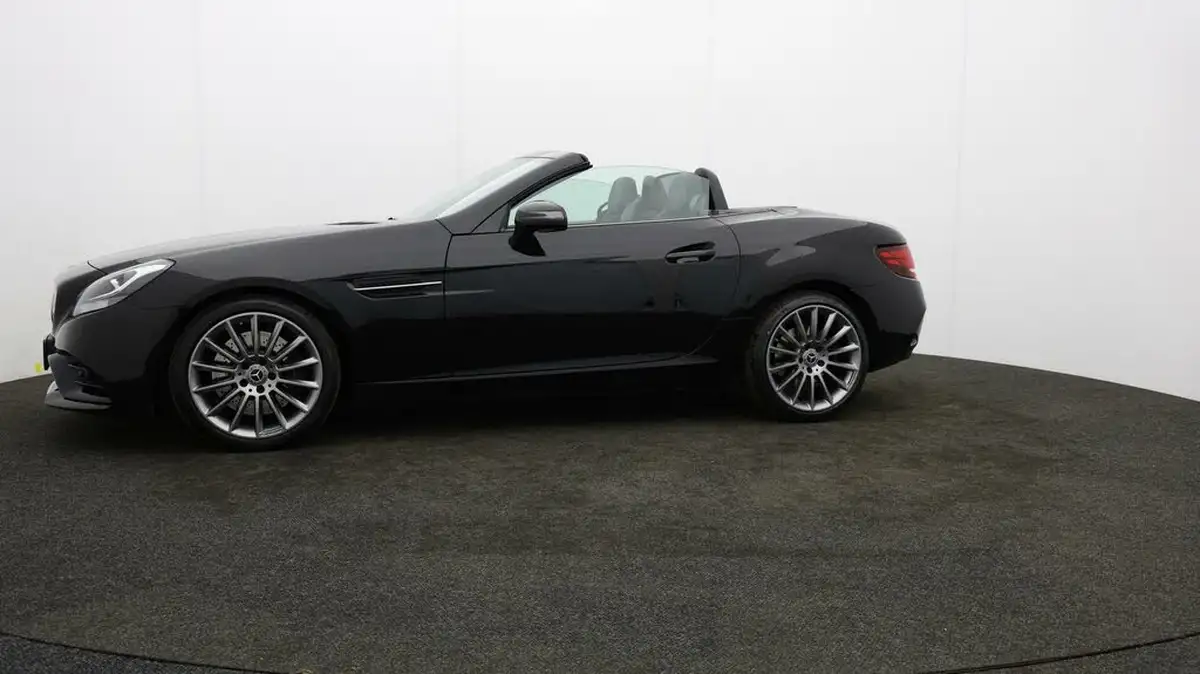 2017-mercedes-benz-slc-16-slc180-amg-line-9g-tronic-big-59
