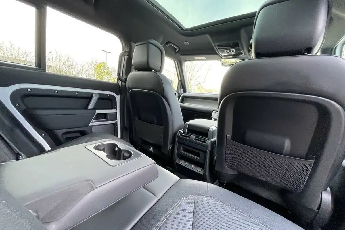 2024-land-rover-110-defender-30-d250-x-dynamic-hse-2996cc-big-41