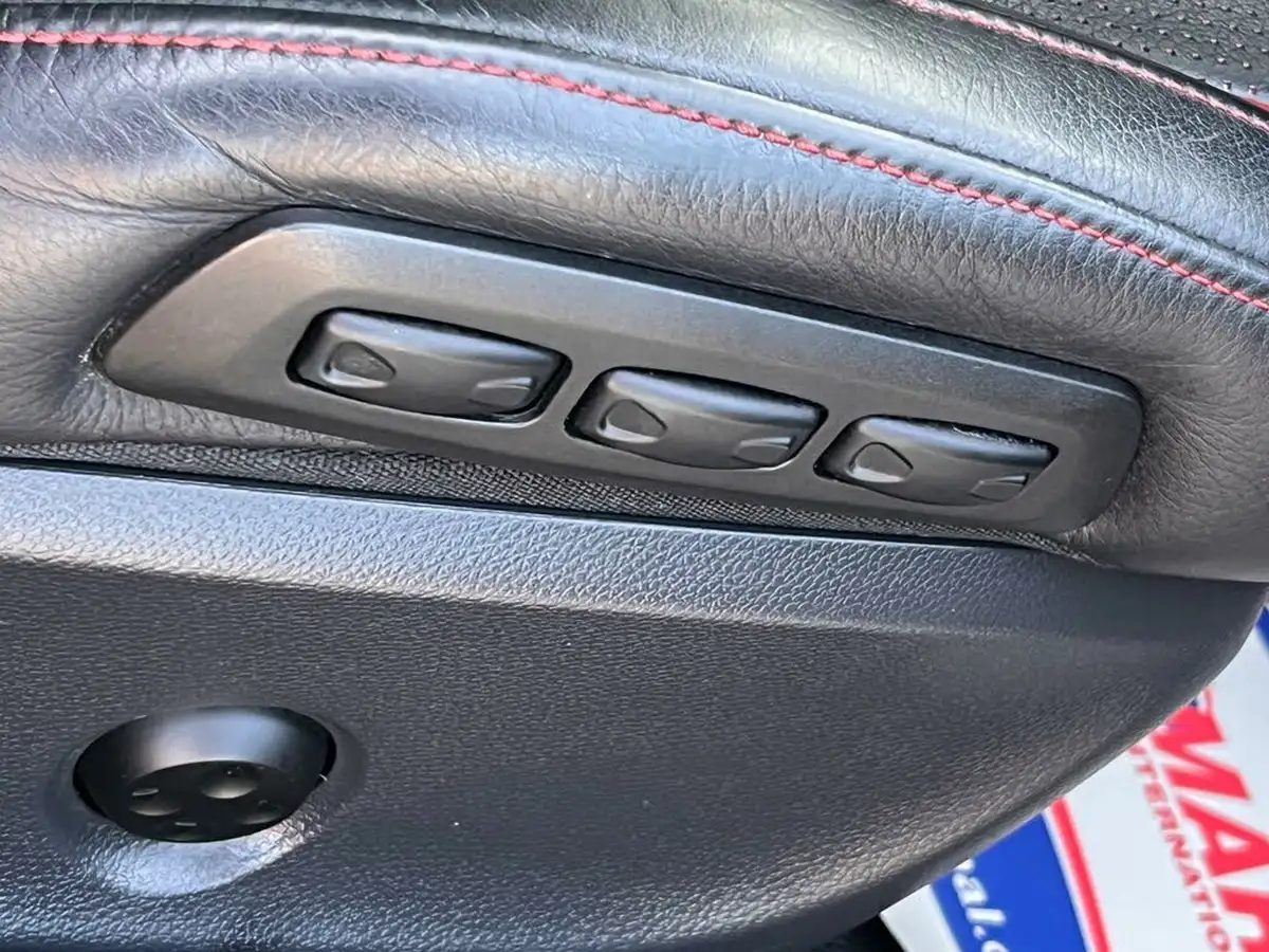 2020-tesla-model-3-e-performance-big-45