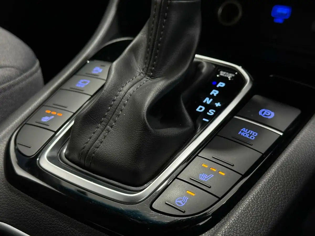 2022-hyundai-ioniq-16-gdi-premium-hybrid-big-19