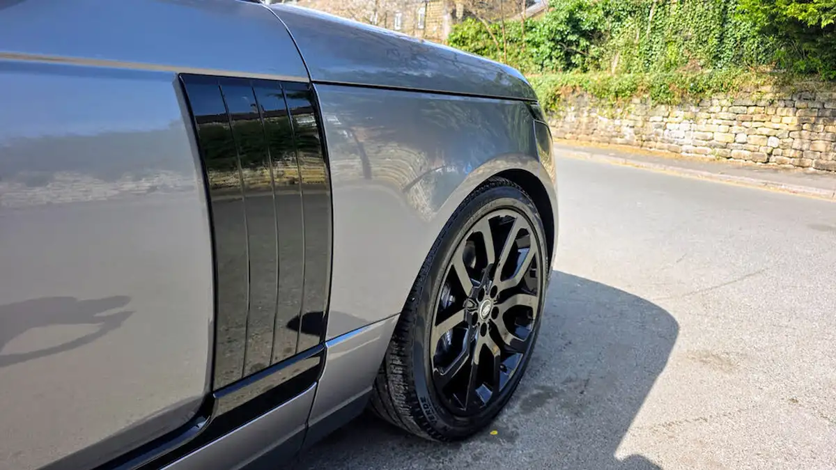 2020-land-rover-range-rover-30-p400-autobiography-big-6