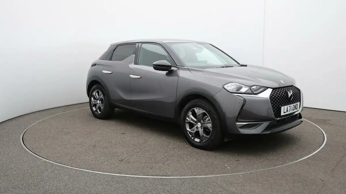 2022-ds-ds-3-crossback-e-tense-bastille-big-41