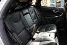 2016-volvo-v40-15-t3-cross-country-pro-small-29