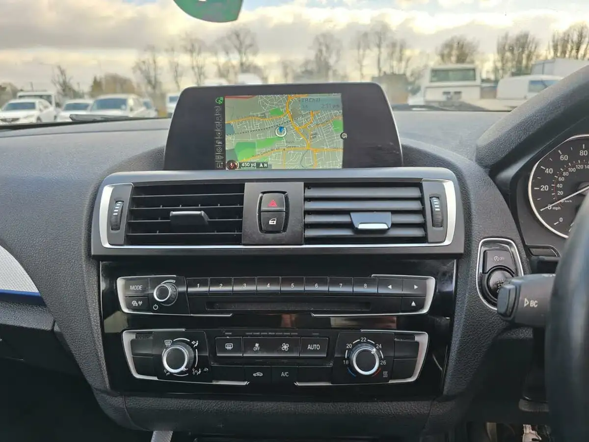 2016-bmw-1-series-20td-118d-m-sport-5d-auto-big-43