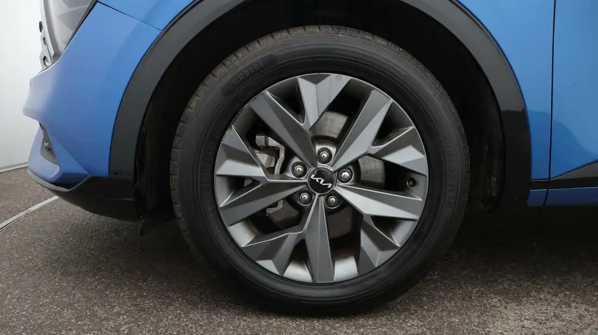 2024-kia-sportage-16-t-gdi-gt-line-226bhp-hev-auto-big-17