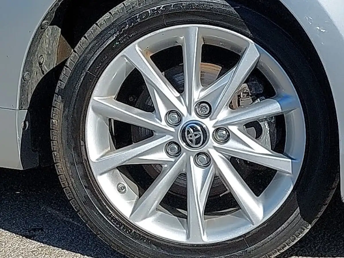 2020-toyota-prius-18-vvt-i-excel-big-8