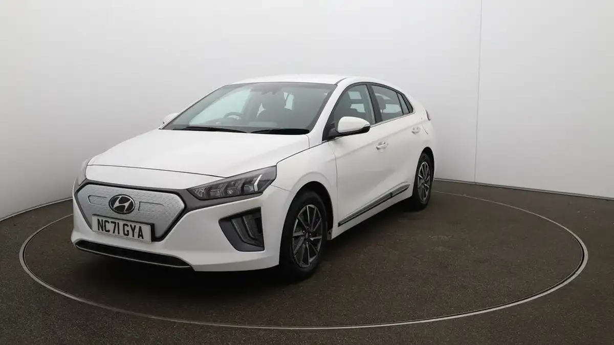 2022-hyundai-ioniq-e-premium-electric-big-29