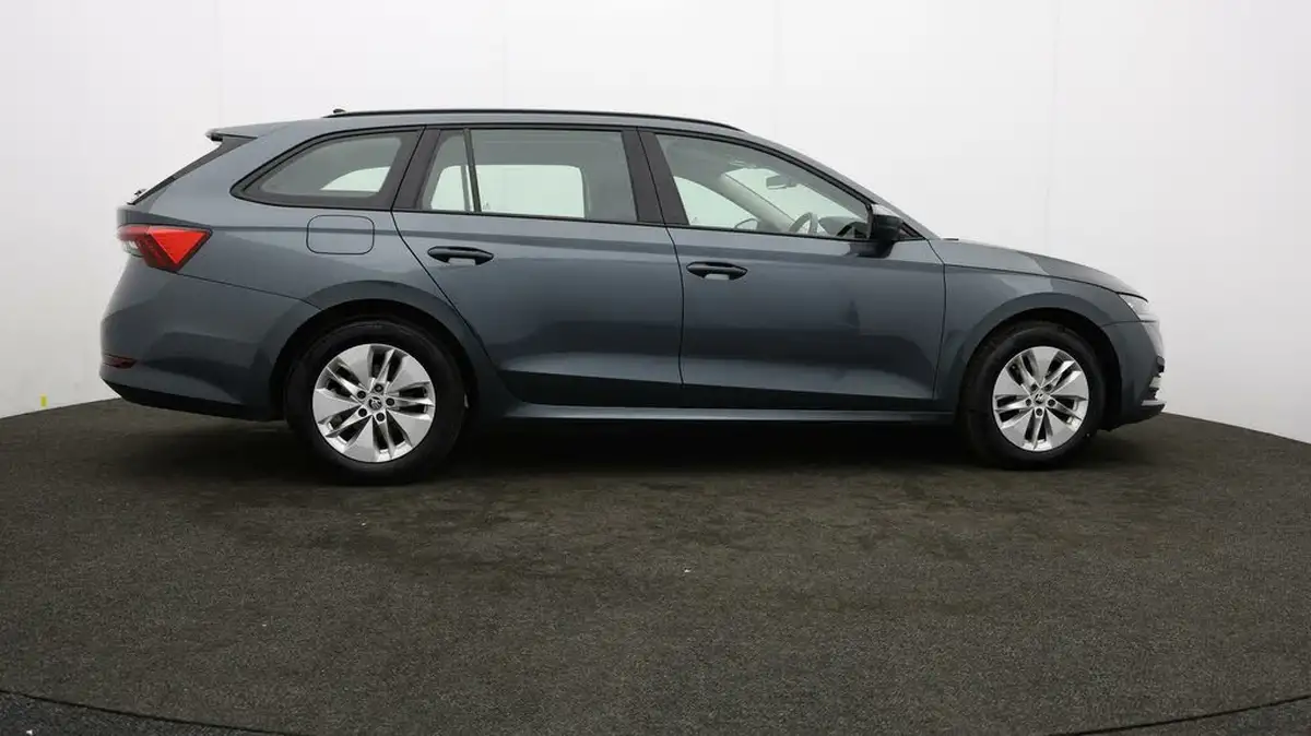 2021-skoda-octavia-10-tsi-se-technology-estate-big-29