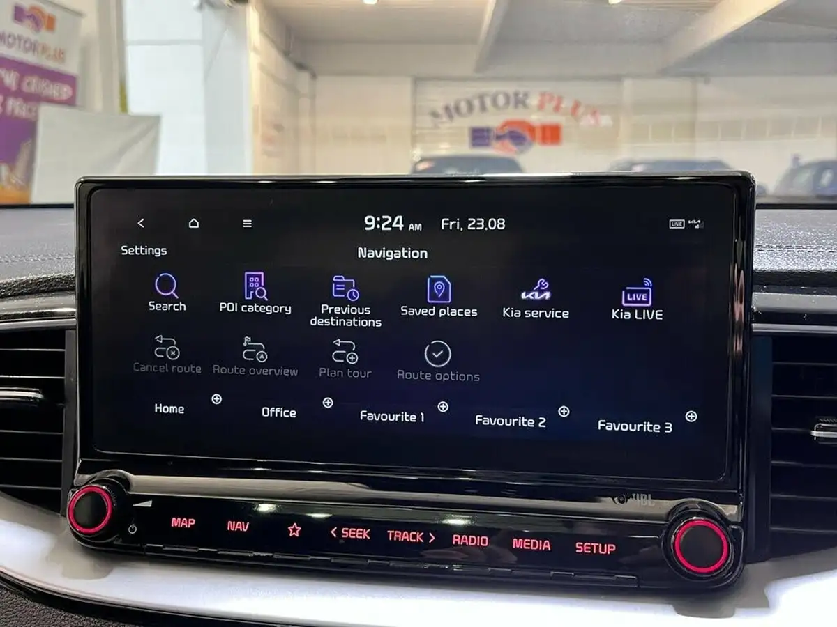 2022-kia-xceed-15-t-gdi-4-big-31