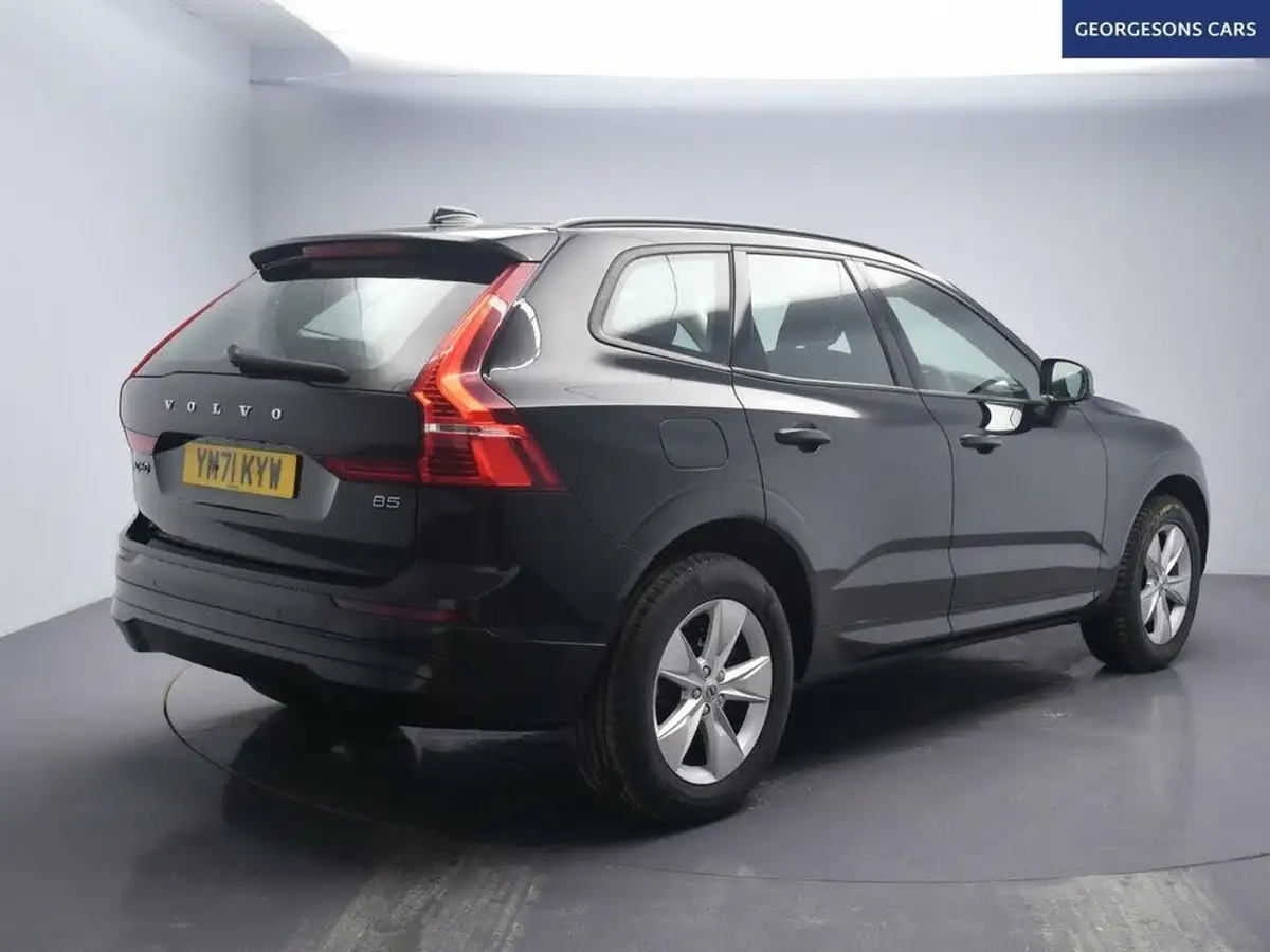 2021-volvo-xc60-20-b5-momentum-big-6