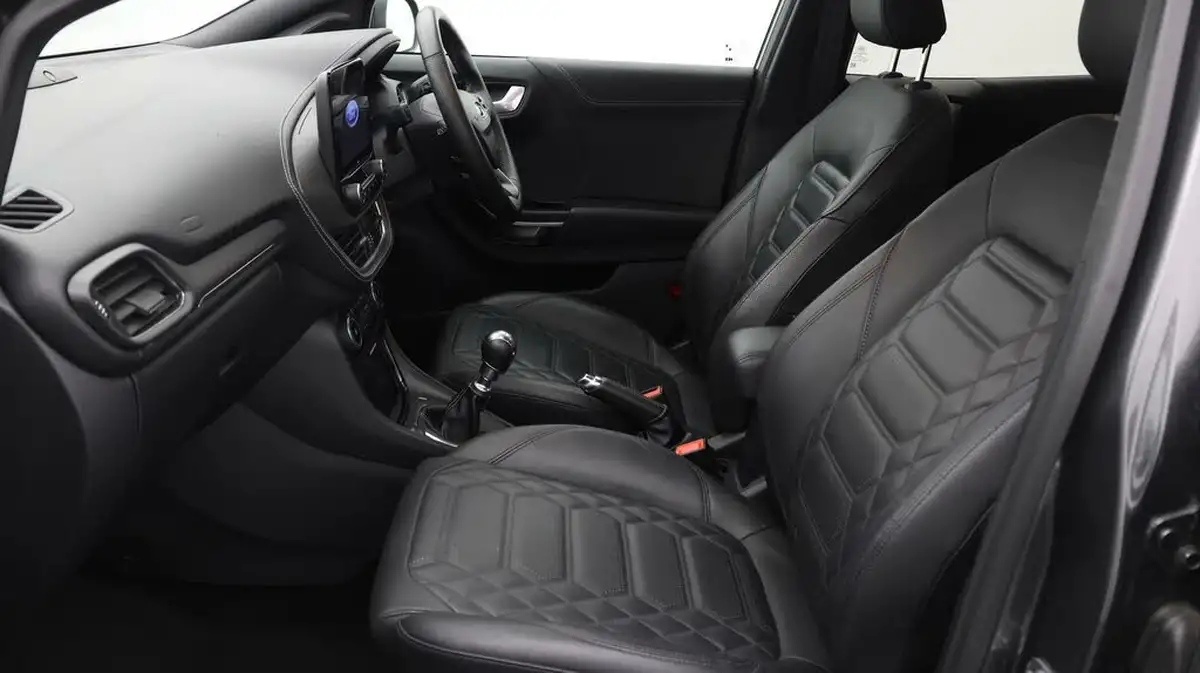 2021-ford-puma-suv-10-st-line-x-vignale-155ps-hybrid-mhev-big-13