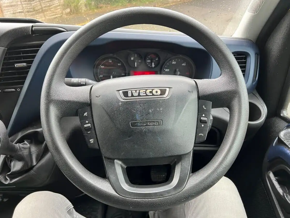 2019-iveco-daily-s-class-23td-35s12-4100-eu6-chassis-cab-hi-matic-big-45