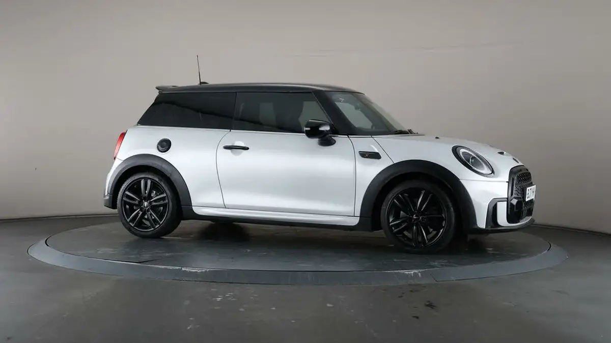 2021-mini-cooper-20-cooper-s-sport-hatchback-3d-big-49
