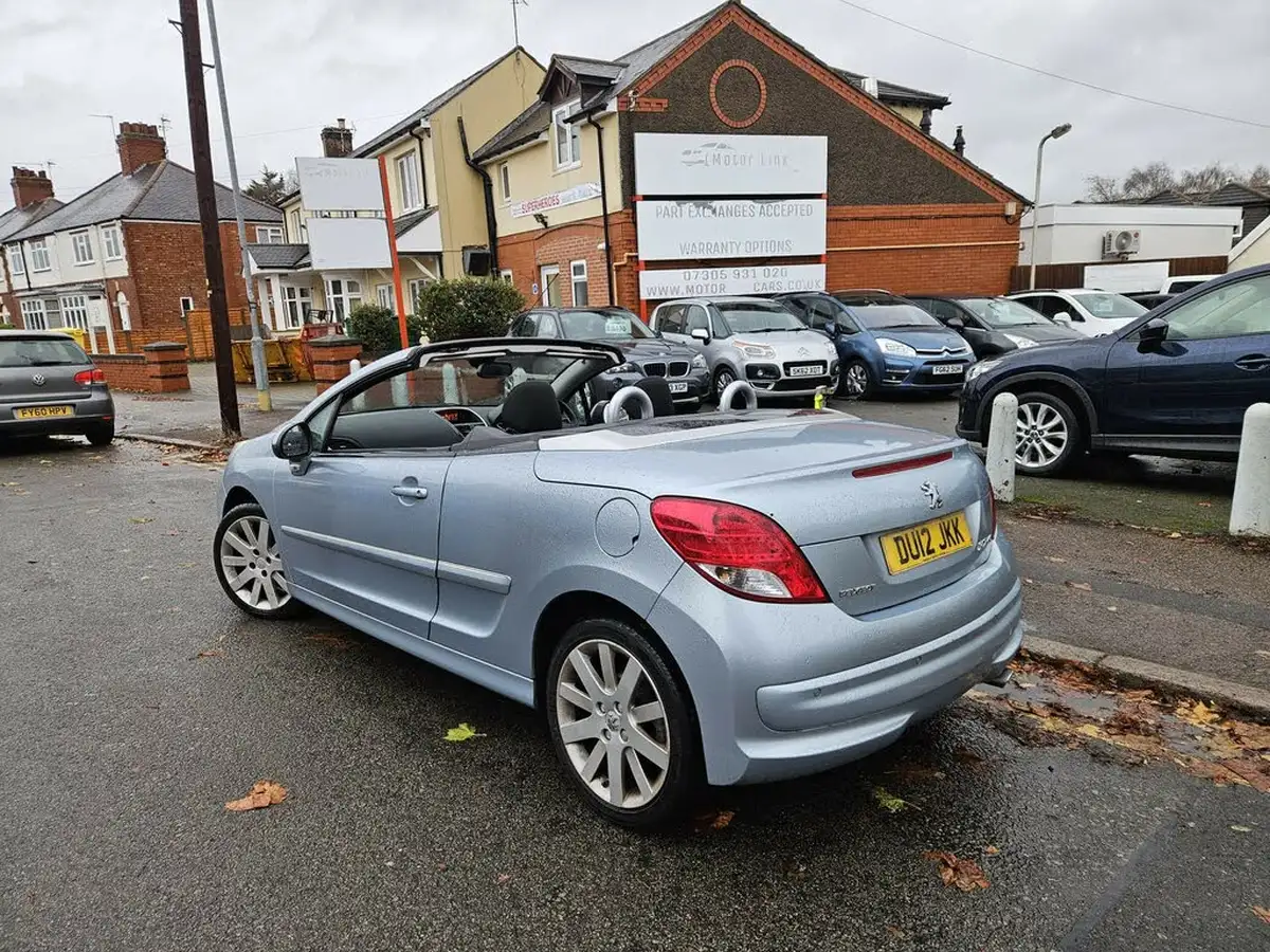2012-peugeot-207-cc-16td-gt-big-12