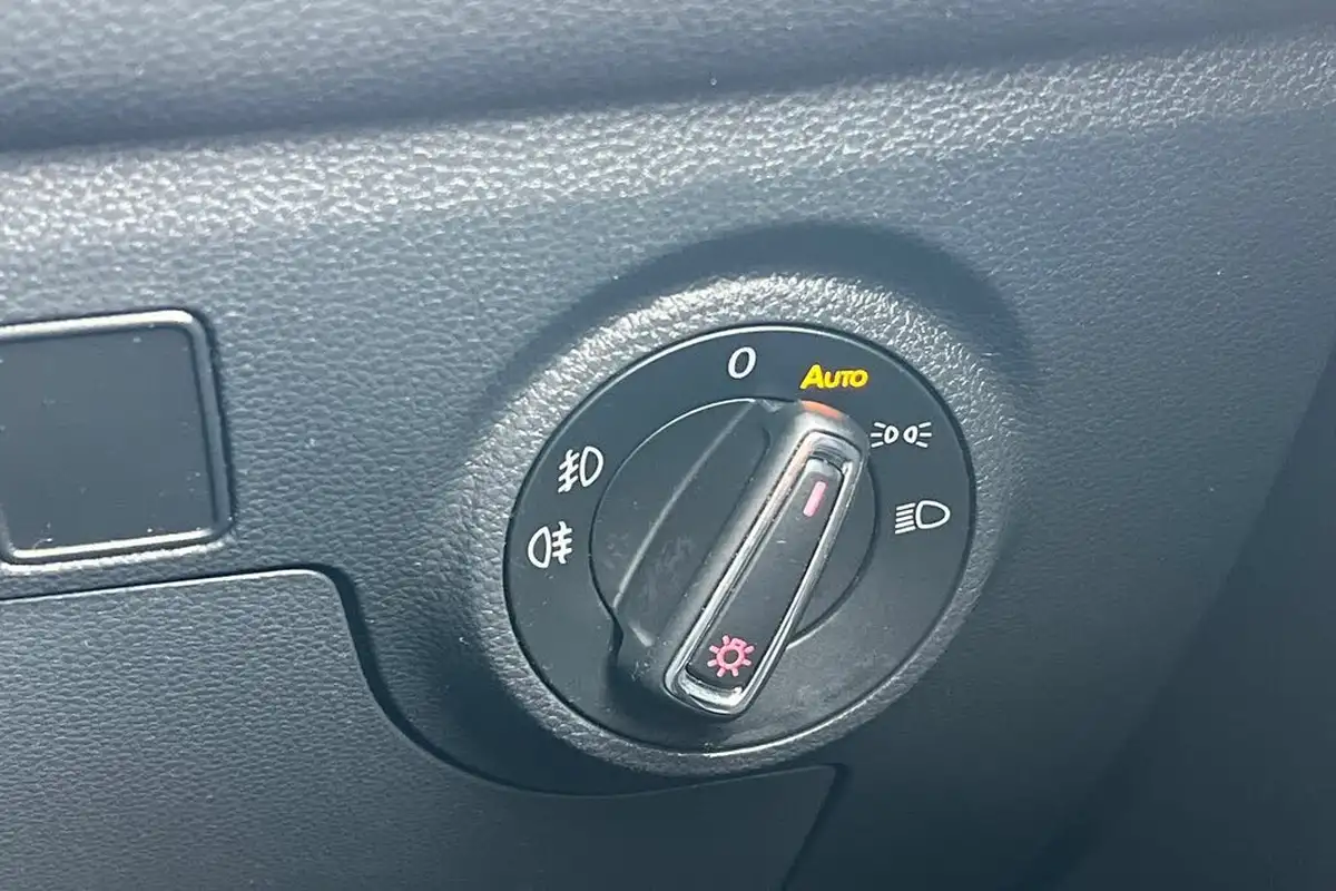 2020-seat-ibiza-10-tsi-fr-95ps-big-15