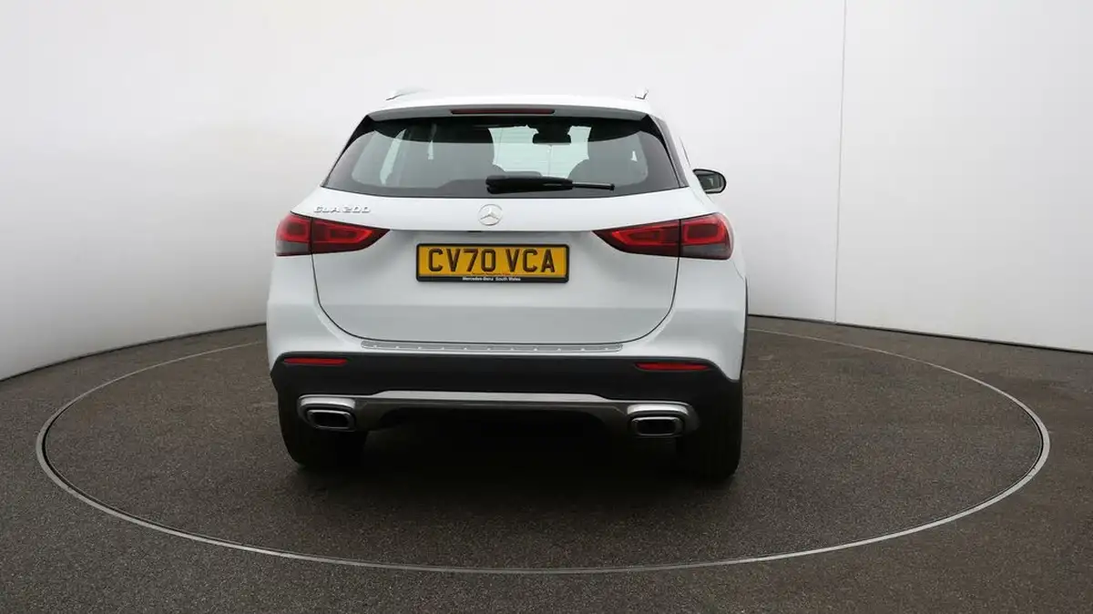 2020-mercedes-benz-gla-class-13-gla-200-sport-big-48