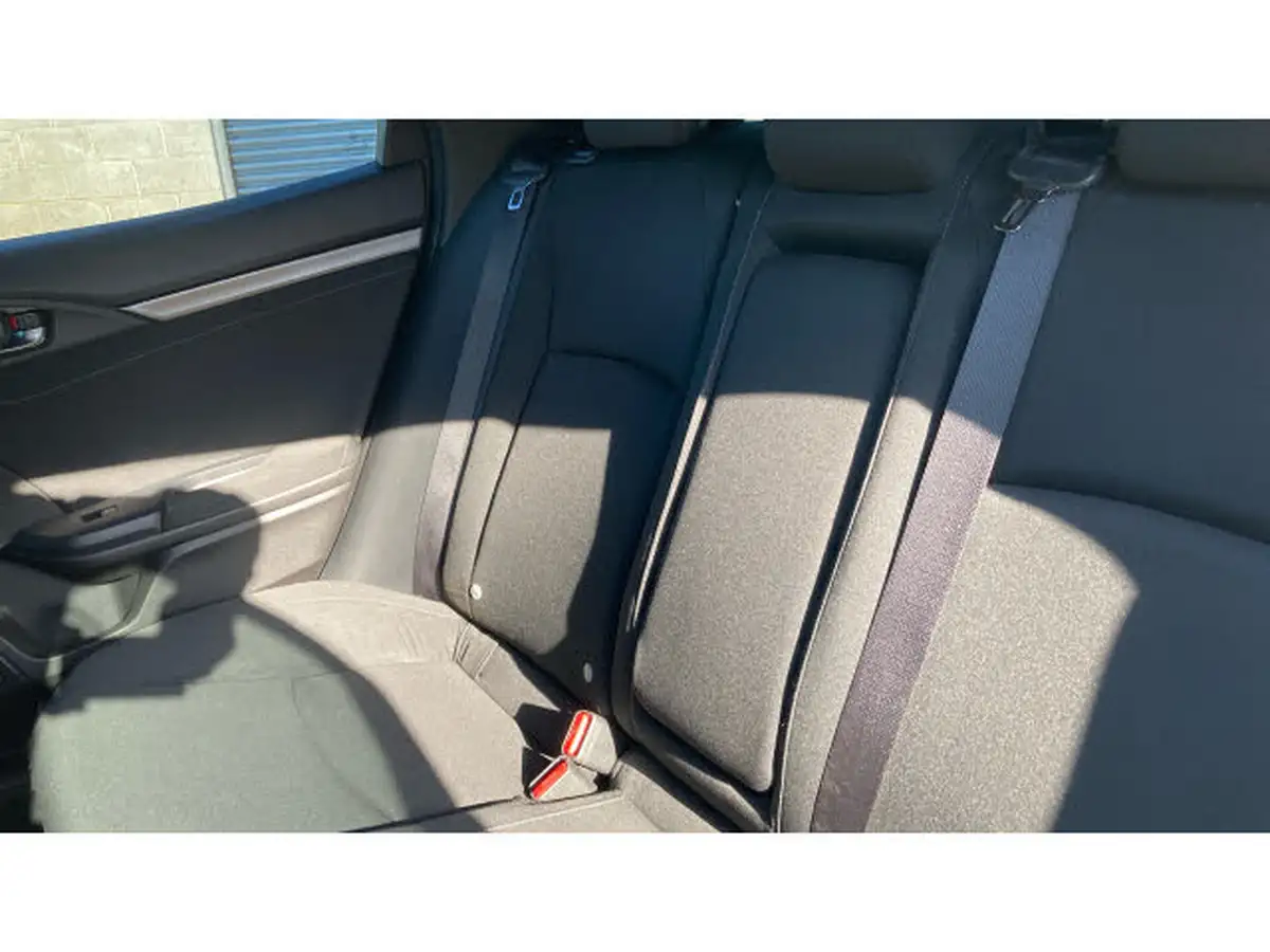 2018-honda-civic-10-vtec-turbo-sr-126ps-hatchback-5d-big-7